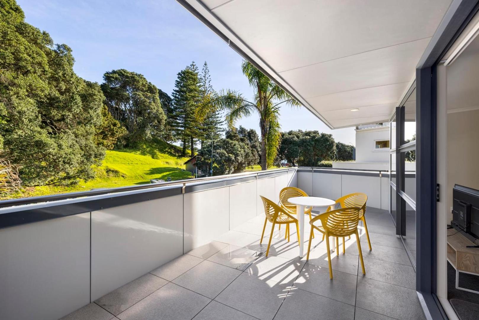 Pacific Escape - Downtown, Beach & Sea Views Mount Maunganui Exterior foto