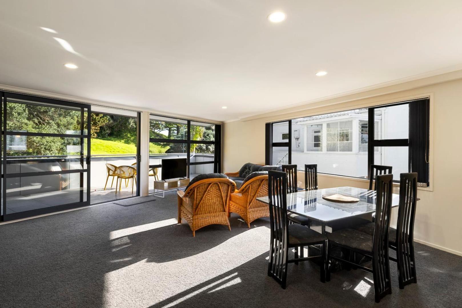 Pacific Escape - Downtown, Beach & Sea Views Mount Maunganui Exterior foto